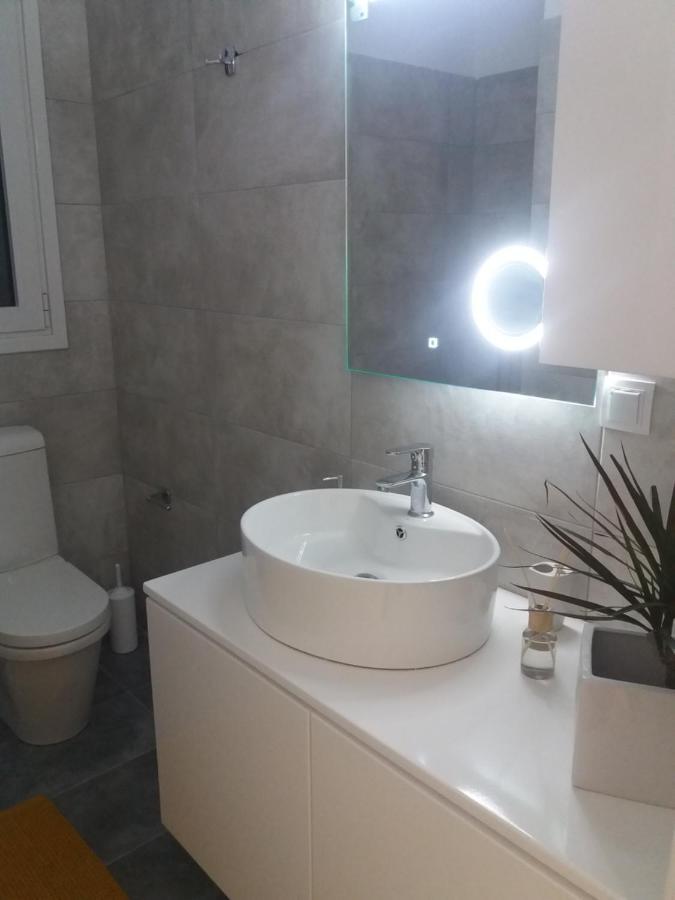 Nera'S View Apartment Epidaurus Ngoại thất bức ảnh