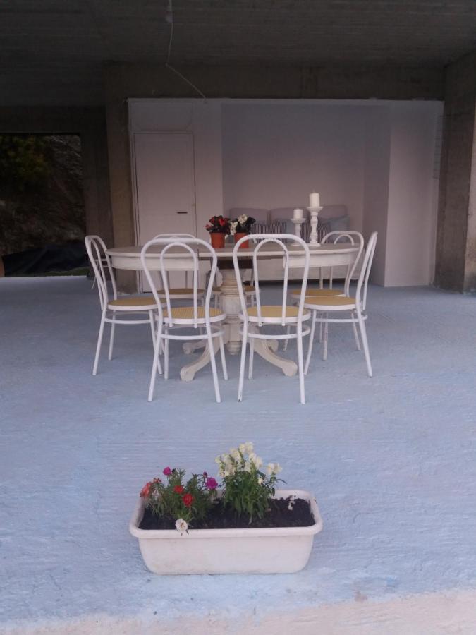 Nera'S View Apartment Epidaurus Ngoại thất bức ảnh
